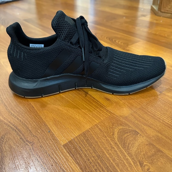 Adidas SWIFT RUN 1.0 SHOES, Black, US 10.5 - Picture 7 of 10